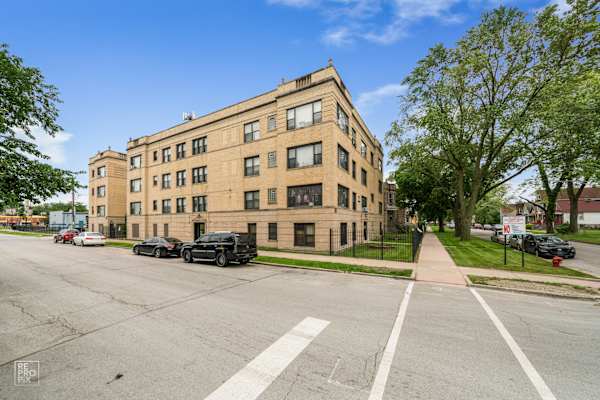 7003 S Harper property